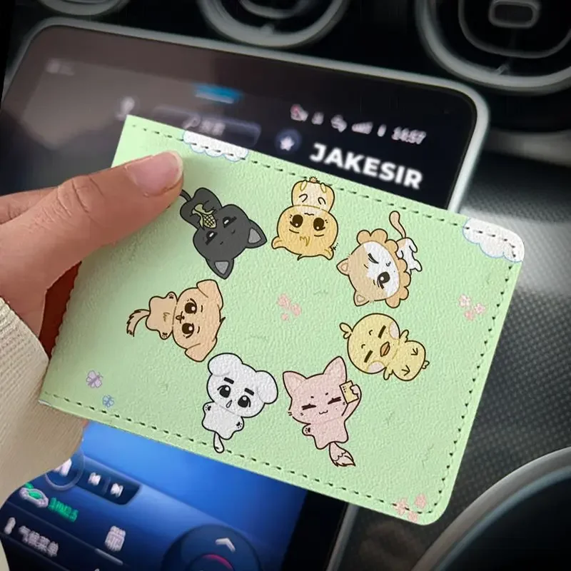 Anime Merchandise Licensing - ENHYPENED Sevimli Anime Ürünleri Ehliyet Kapağı